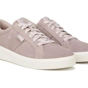 Ryka Women's Viv Classic Sneaker Size 6